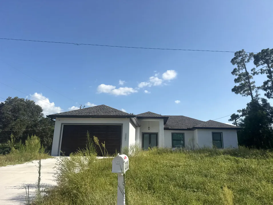 3302 E 3rd St Lehigh Acres, FL 33936, Lee County