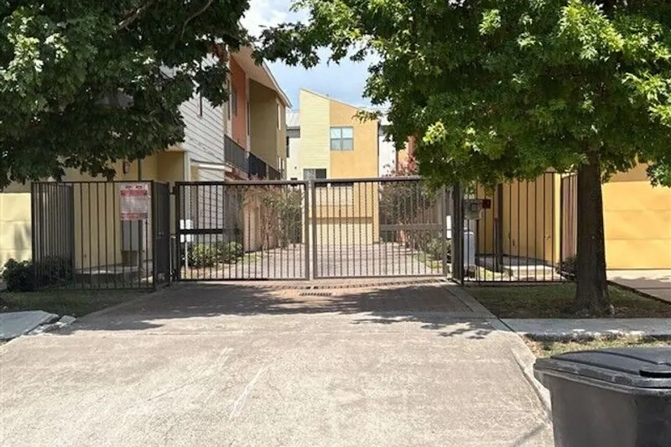 1614 Hadley St Houston, TX 77003, Harris County