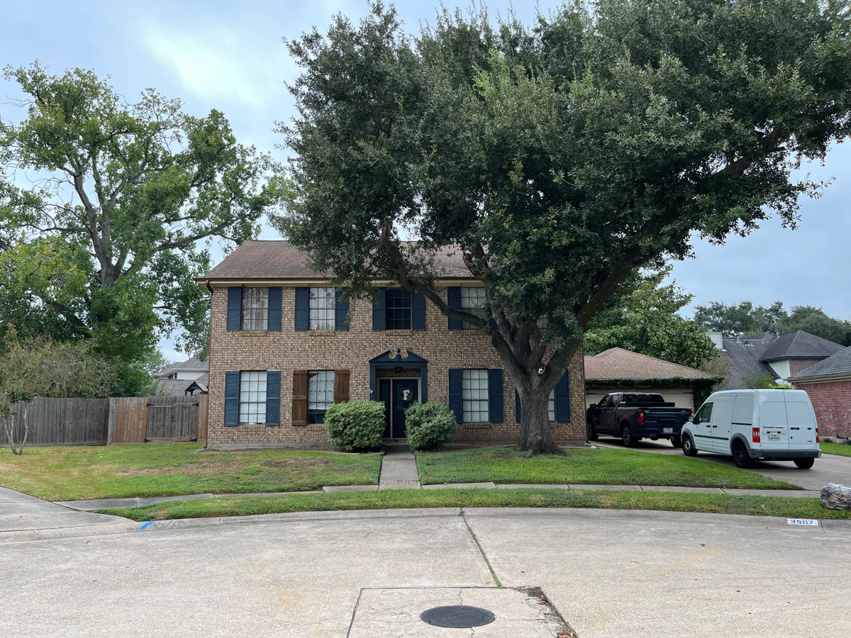 Amesbury Cir, Pearland, TX 77584