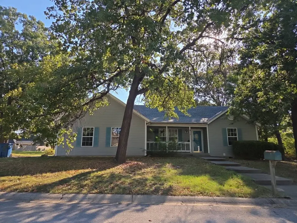 915 Oregon Drive Carterville, MO 64835, Jasper County
