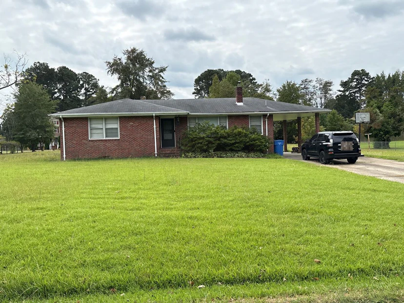4021 Woodland Drive