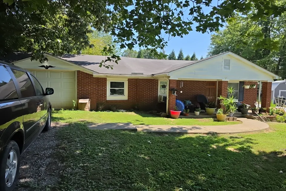 622 Wyatt Ave Madisonville, KY 42431, Hopkins County