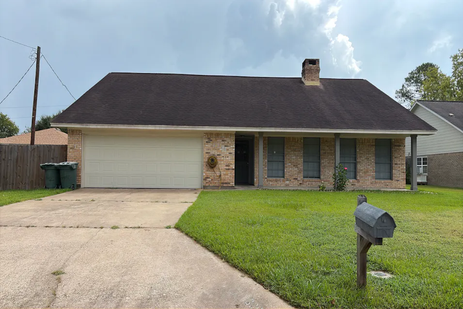 830 Nantucket Dr Beaumont, TX 77706, Jefferson County