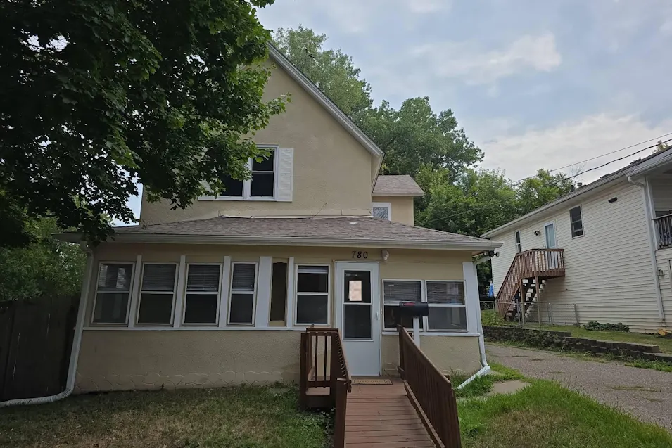 780 Dodd Road Saint Paul, MN 55118, Dakota County
