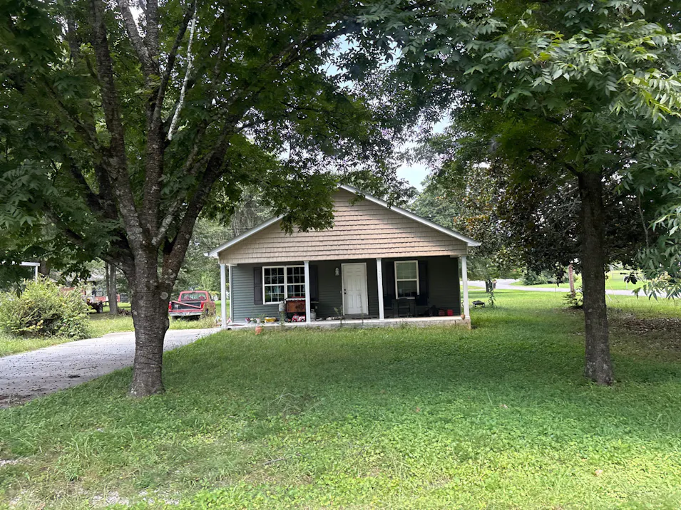 615 Rickenbacker Drive Tullahoma, TN 37388, Coffee County