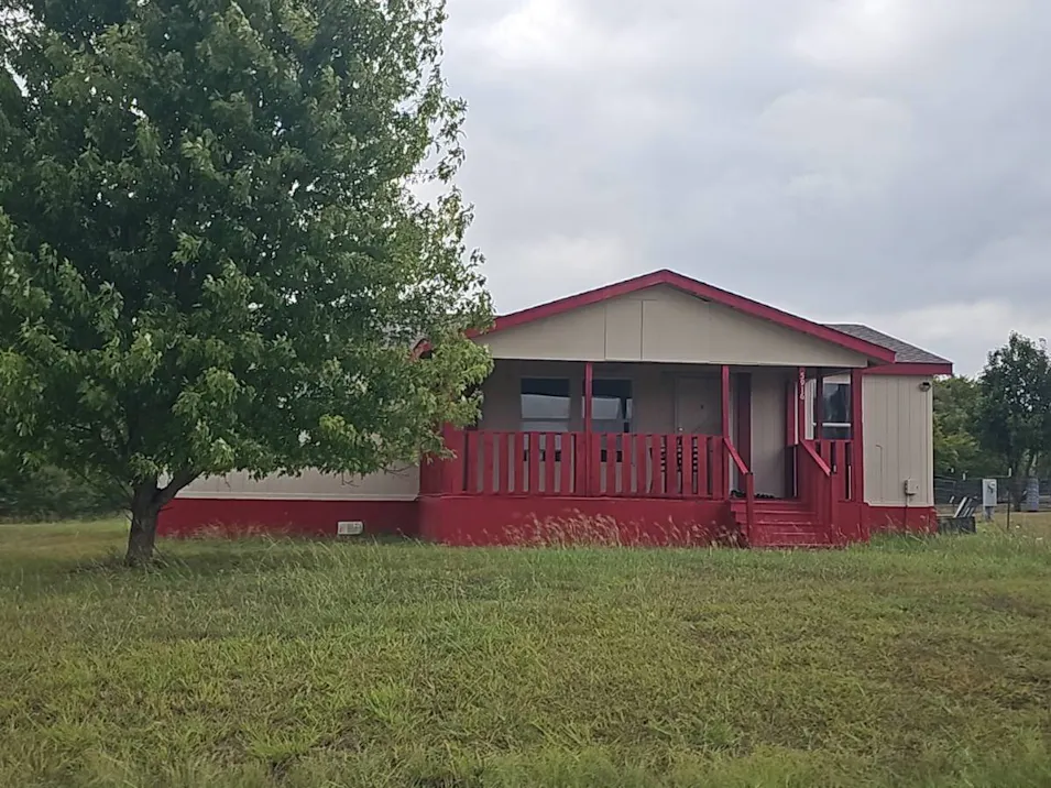 5916 Elm Court Joshua, TX 76058, Johnson County