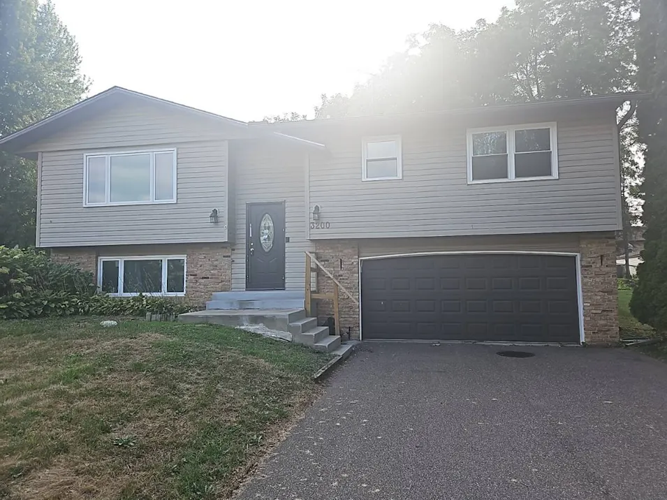 3200malcolm Ave Hastings, MN 55033, Dakota County