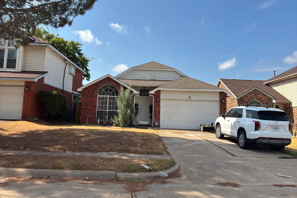 2947 Chanute Dr Grand Prairie, TX 75052, Tarrant County