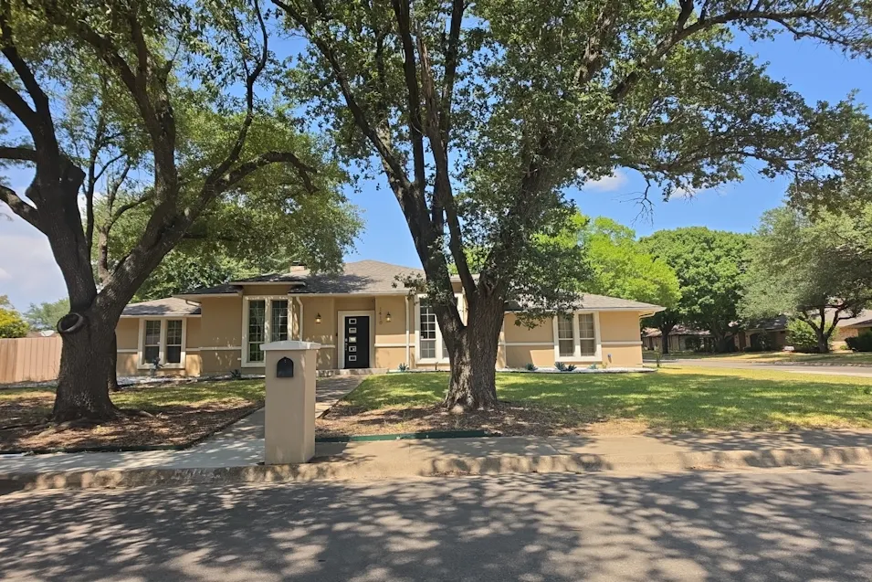 1410 Adam Pl Desoto, TX 75115, Dallas County