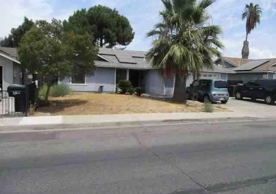 742 E Morton Ave Porterville, CA 93257, Tulare County