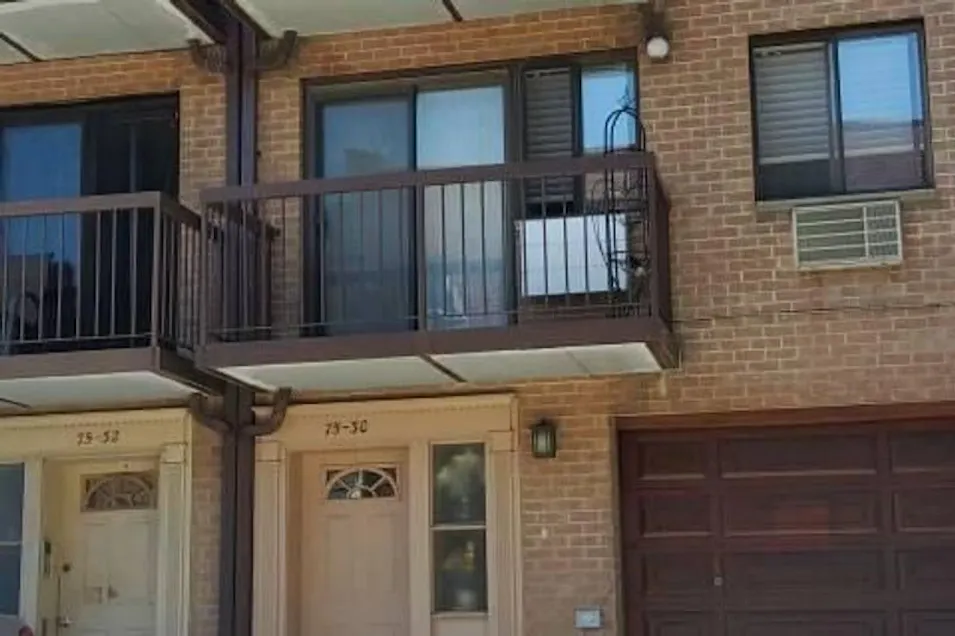 7520 113th St Forest Hills, NY 11375, Queens County