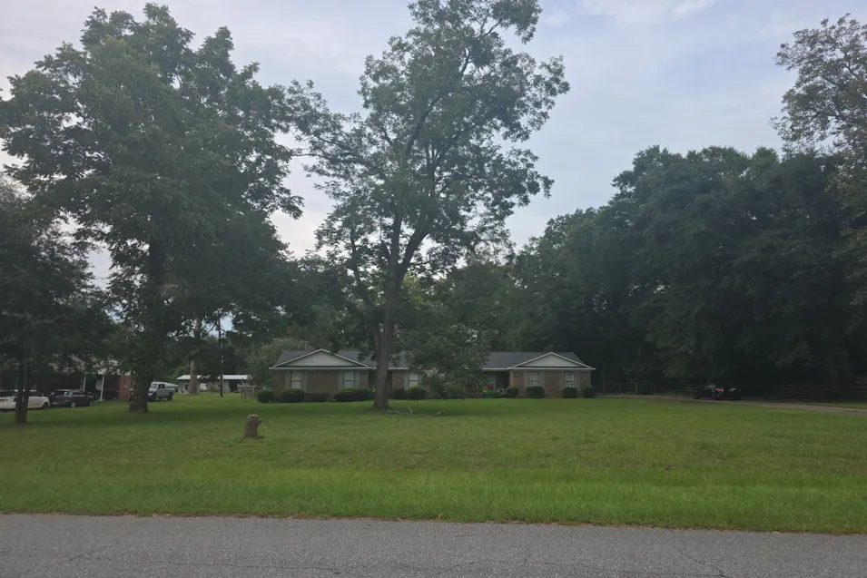 121 Redbud Road Albany, GA 31705, Dougherty County