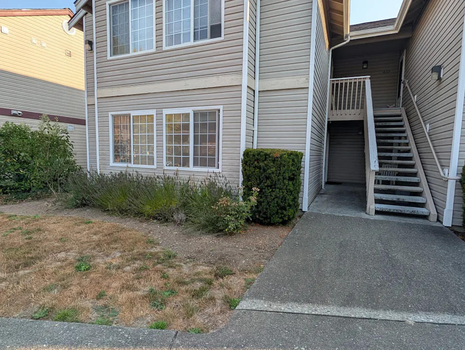 643 W Horton Way Apt 131 Bellingham, WA 98226, Whatcom County