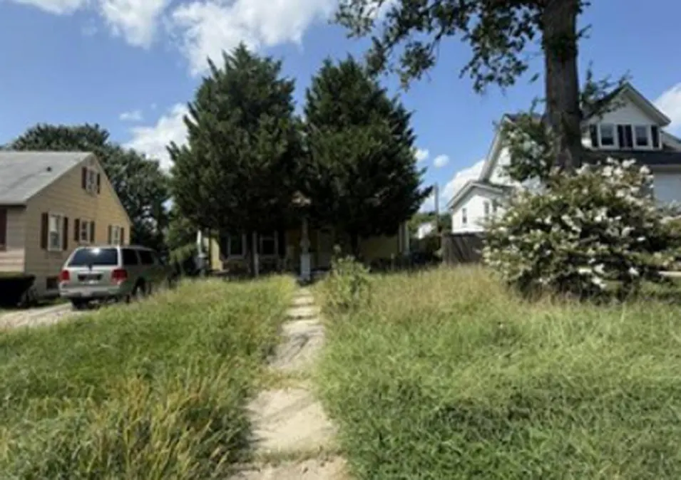 5414 Hillburn Ave Baltimore, MD 21214, Baltimore City County