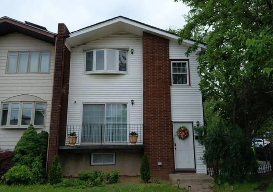 271 Leverett Ave Staten Island, NY 10308, Richmond County