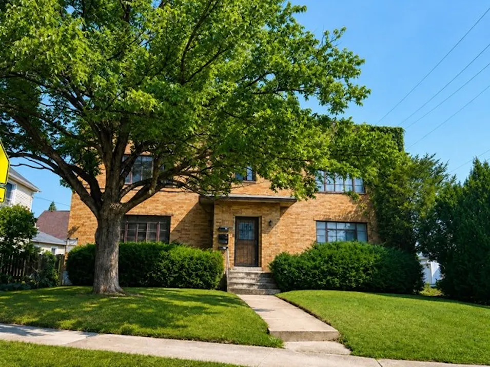19 W Sibenthaler Ave Dayton, OH 45405, Montgomery County