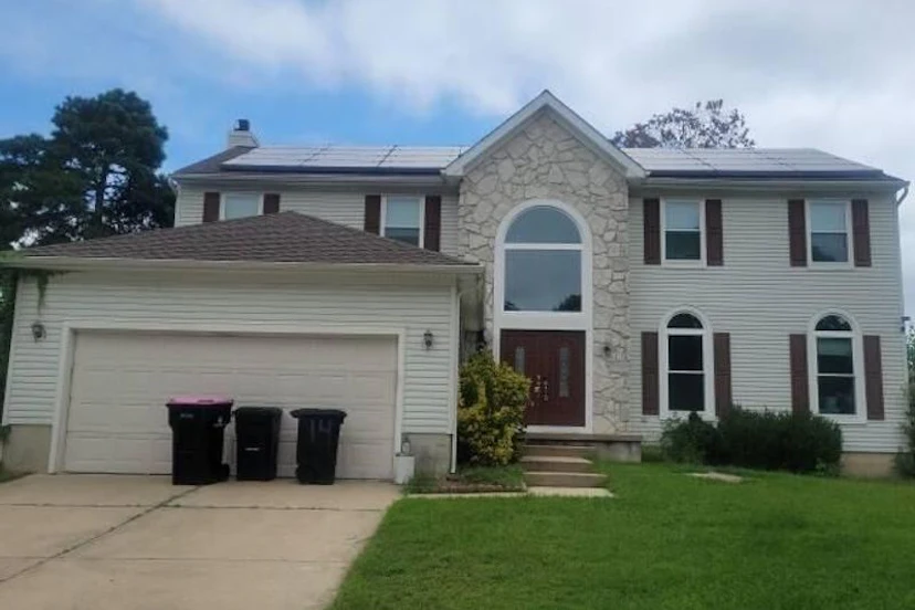 14 Blue Spruce Dr