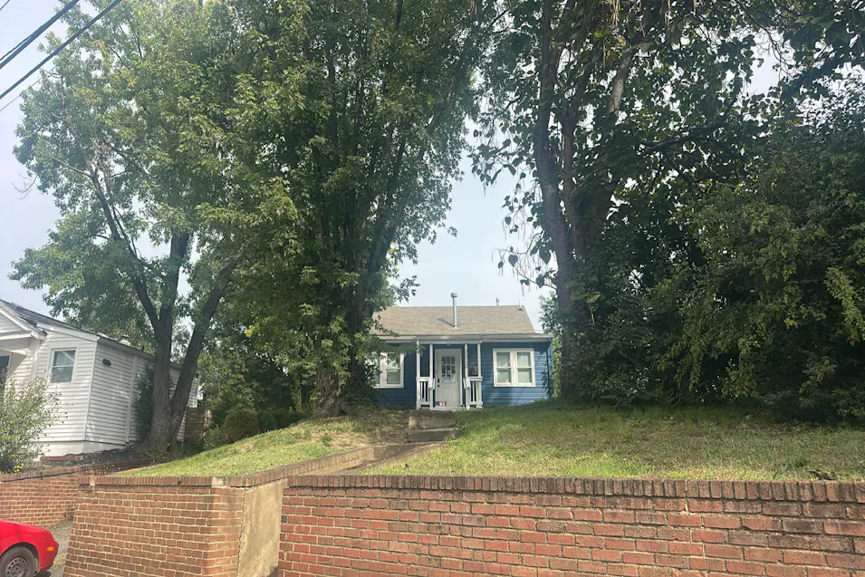 3313 King St Alexandria, VA 22302, Alexandria City County