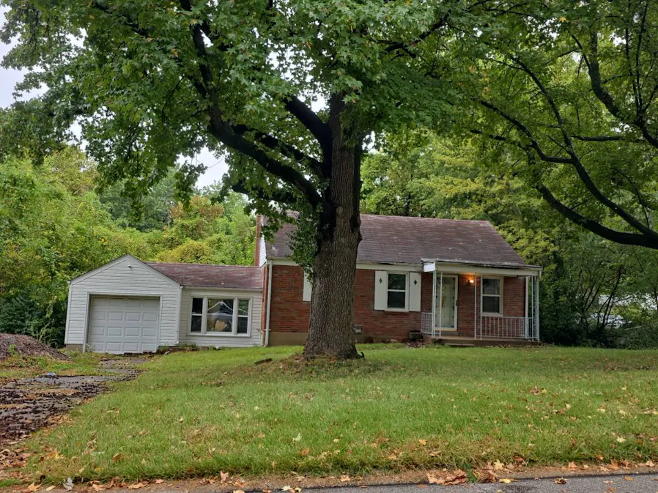 10025 Knollcrest Dr Saint Louis, MO 63136, St. Louis County