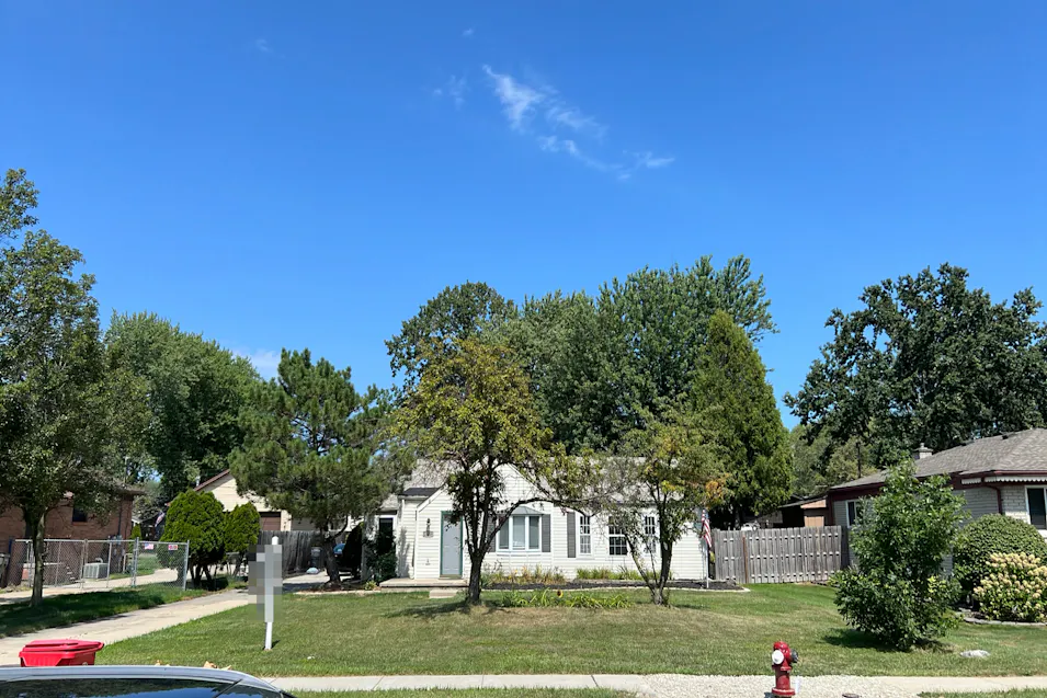 23635 Lakewood St Clinton Township, MI 48035, Macomb County