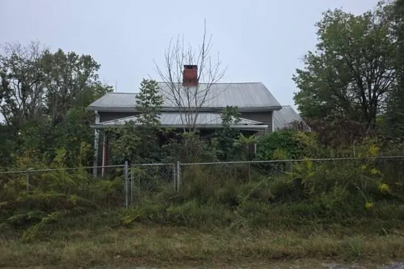Moss Branch Rd, Bon Aqua, TN 37025