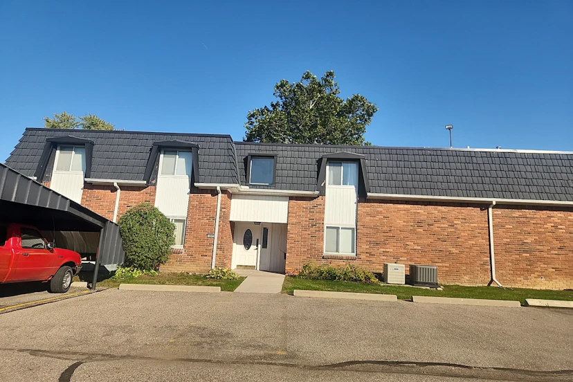 1842 Colonial Village Way Apt 2