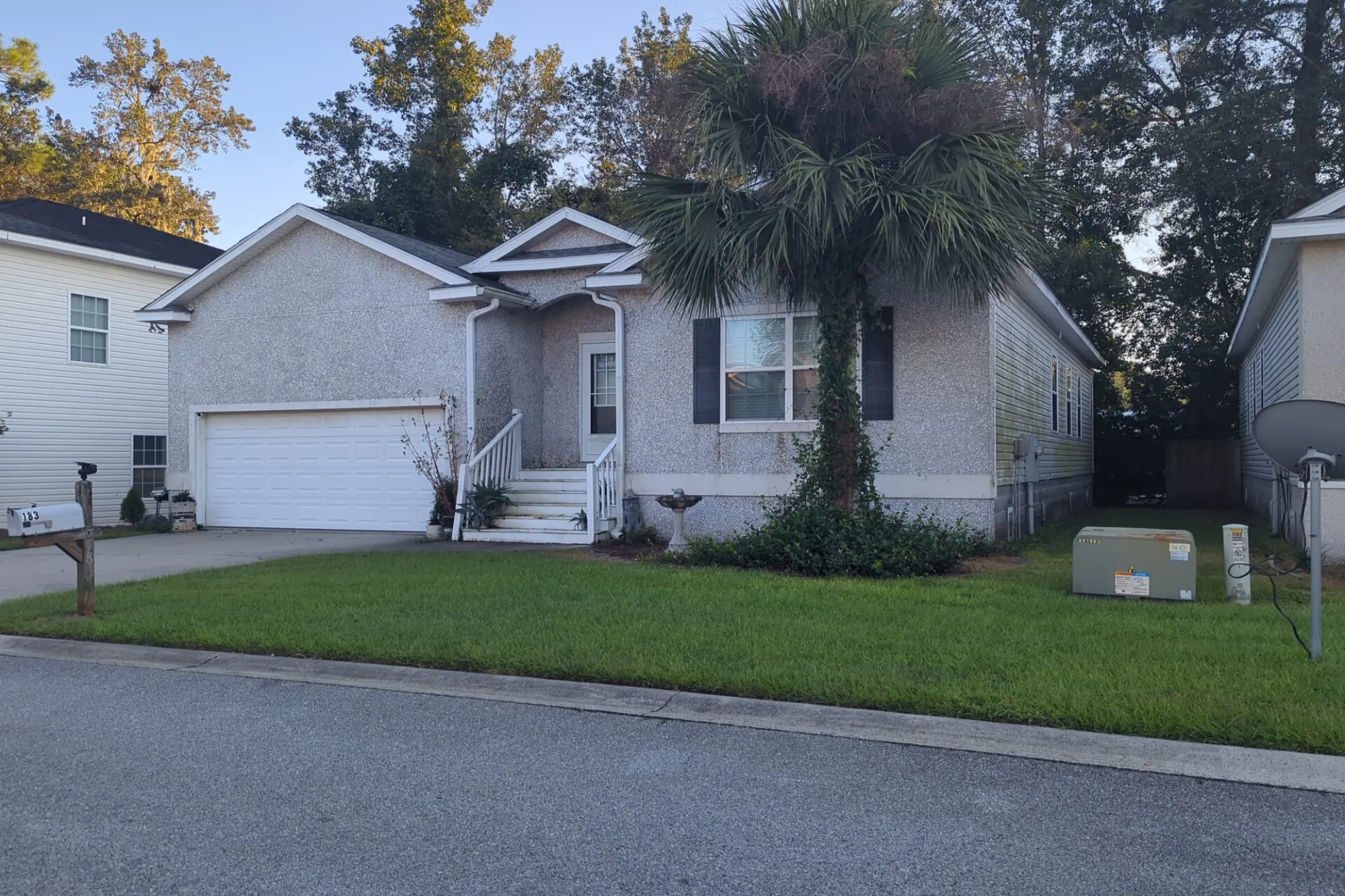 Drayton Cir, Brunswick, GA 31525 #1