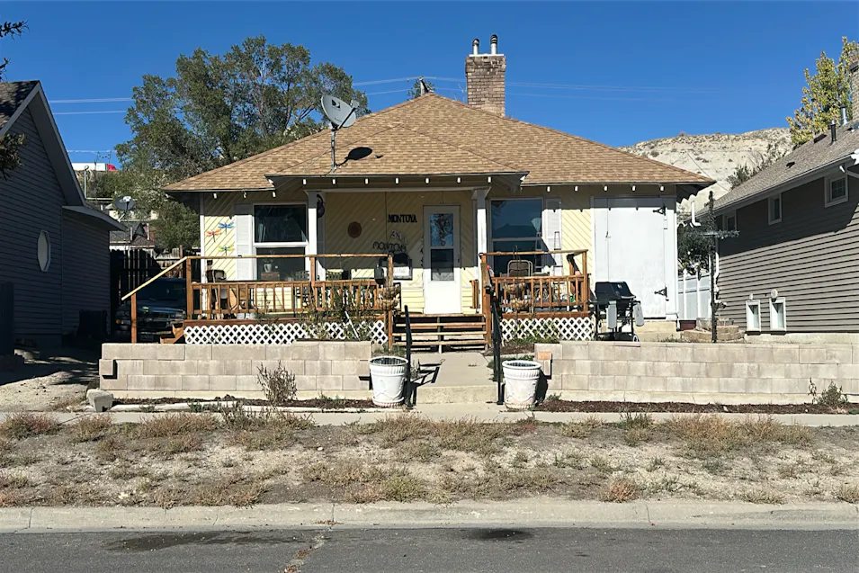 341 E 2nd North St Green River, WY 82935, Sweetwater County