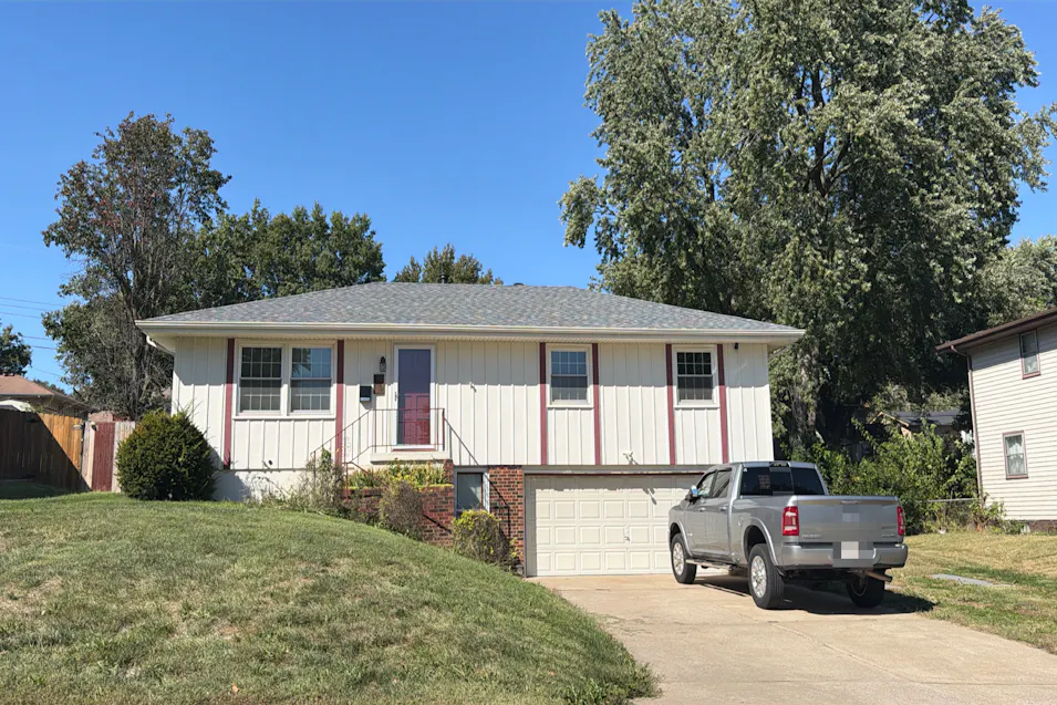 16914 E 31st St S Independence, MO 64055, Jackson County