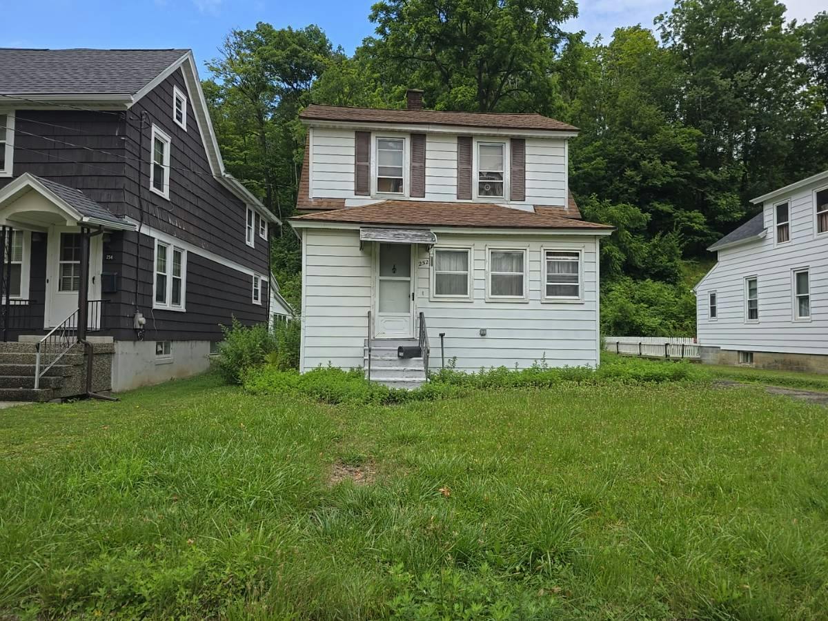 Florida Ave, Amsterdam, NY 12010