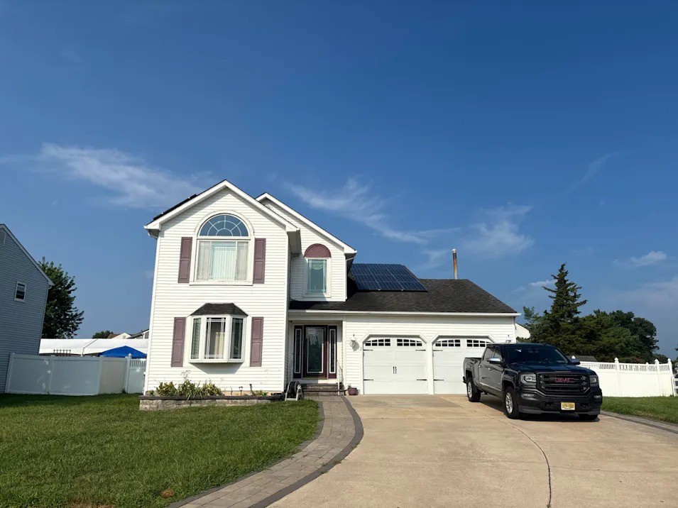 2 Mercer Ln Sicklerville, NJ 08081, Camden County