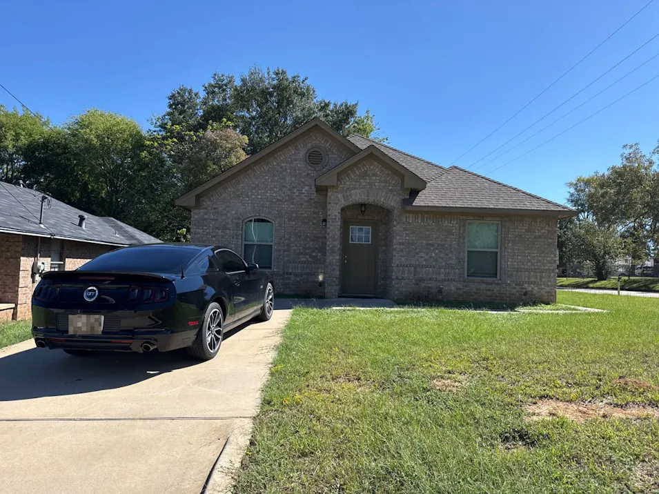 2701 N Glass Ave Tyler, TX 75702, Smith County