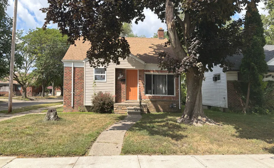 19403 Burgess Detroit, MI 48219, Wayne County