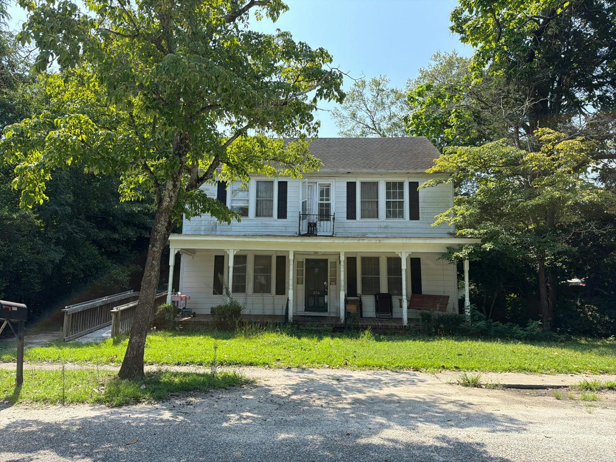 Bedford Ave, Hartsville, SC 29550