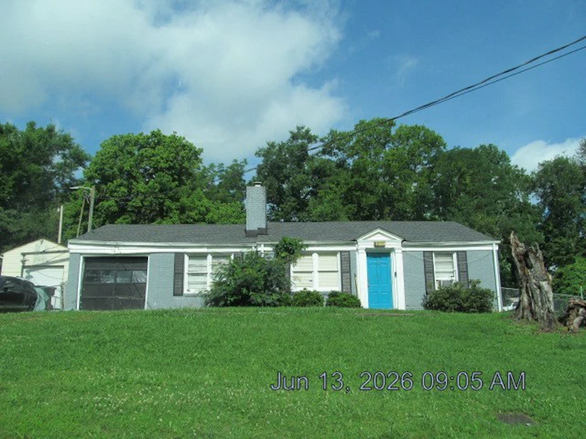 2717 Hartford Dr