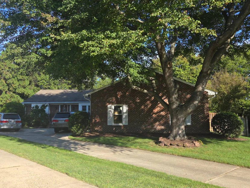 4404 Eaton Place