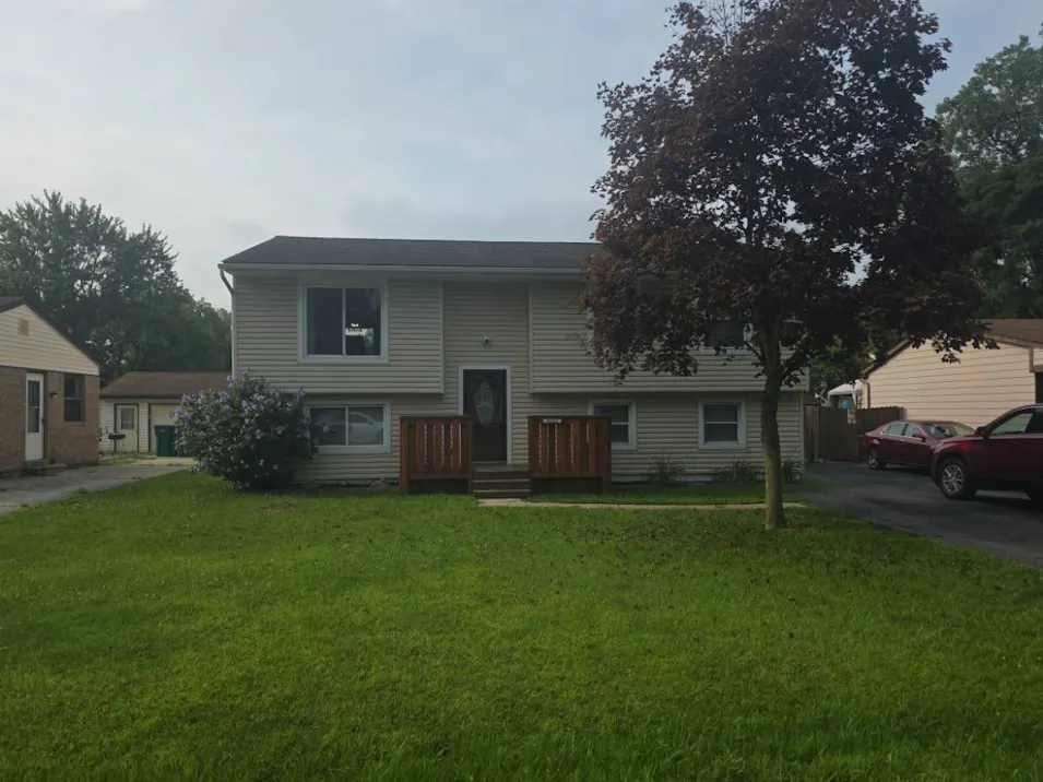 26321 Judy Cir Brownstown, MI 48174, Wayne County