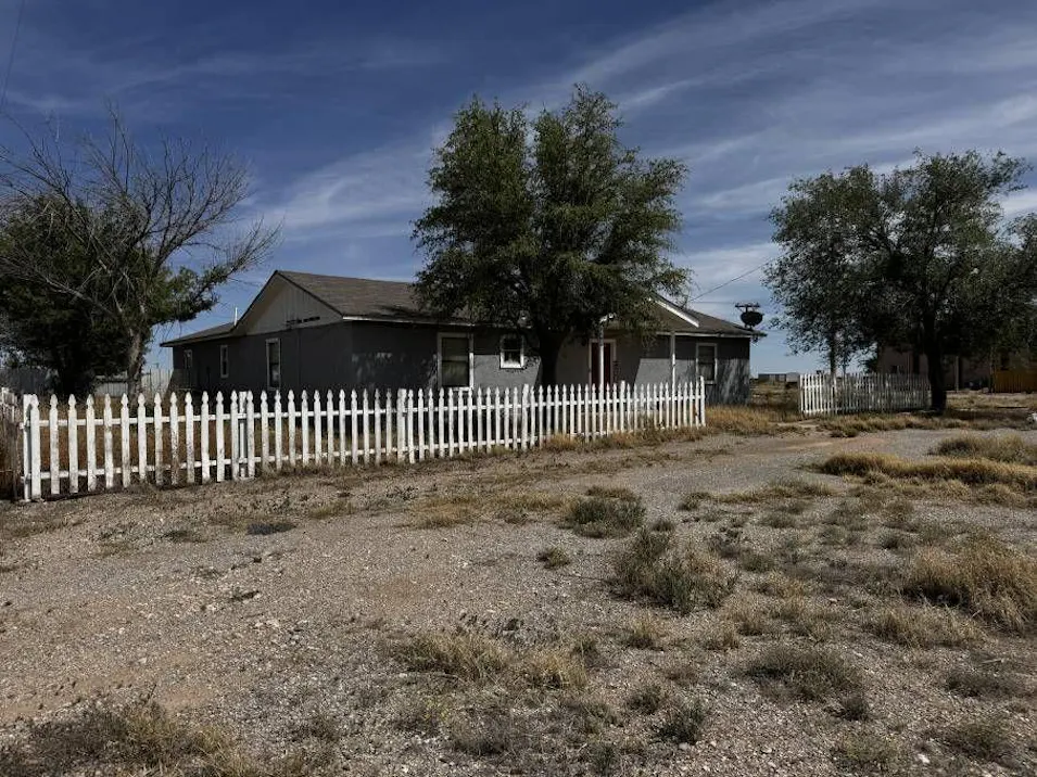 51 E Cottonwood Rd Artesia, NM 88210, Eddy County