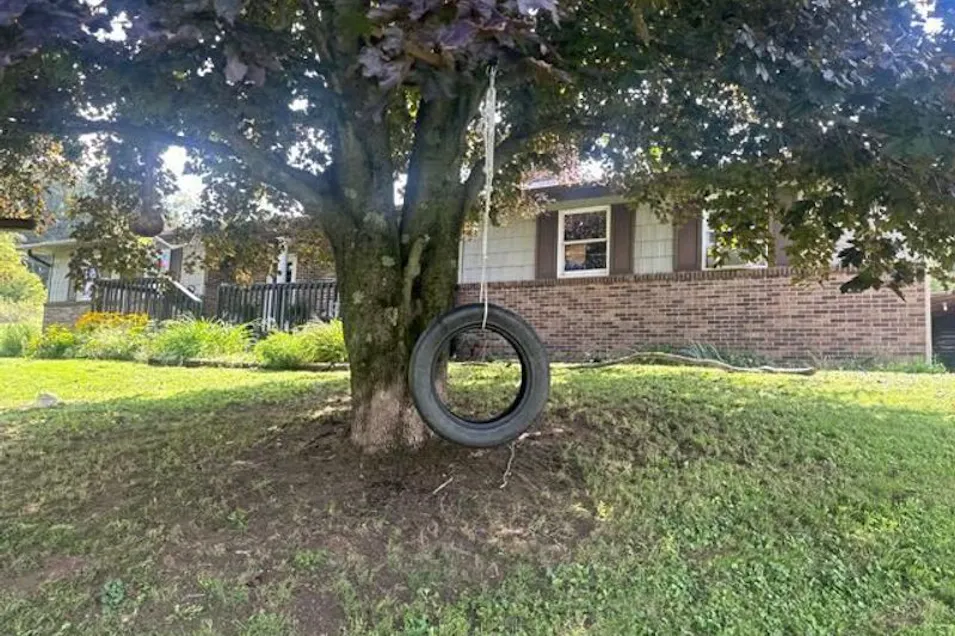51 Bridalpath Lane New Albany, PA 18833, Bradford County
