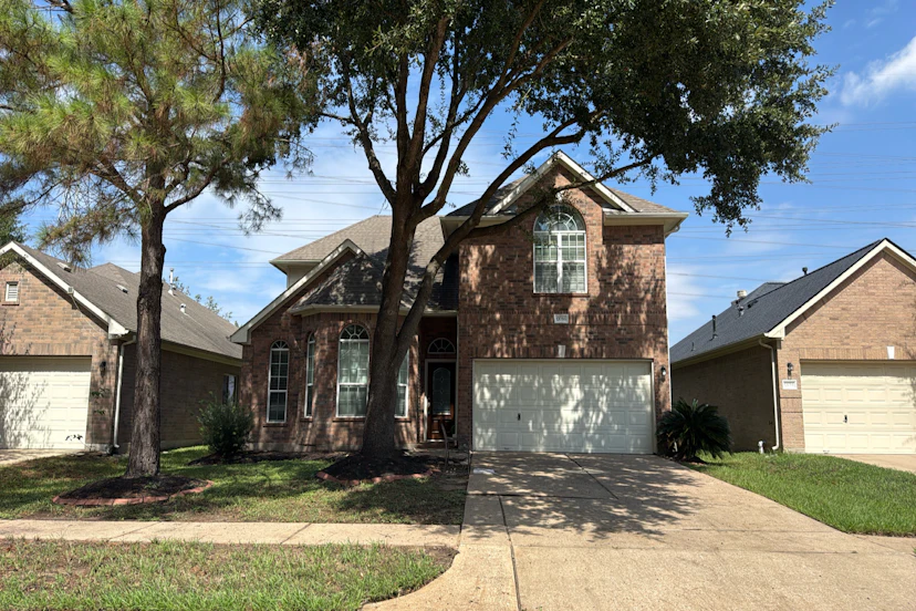 17038 Sperry Landing Dr