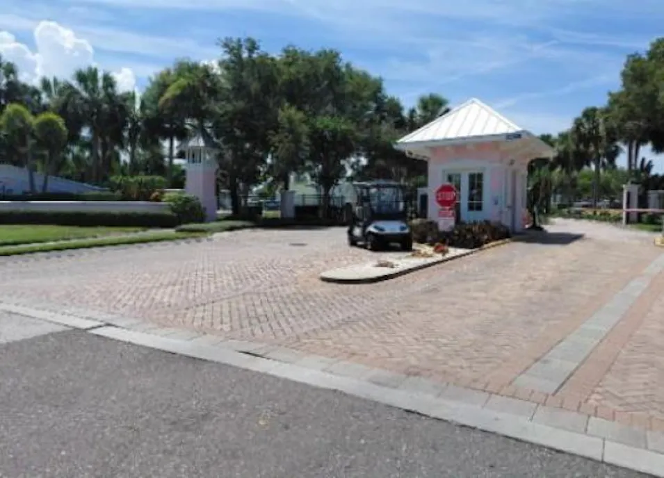 5015 Coquina Key Dr SE Unit F Saint Petersburg, FL 33705, Pinellas County