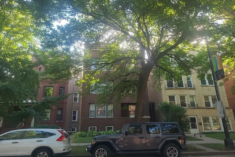 4311 N. Damen Avenue Chicago, IL 60618, Cook County