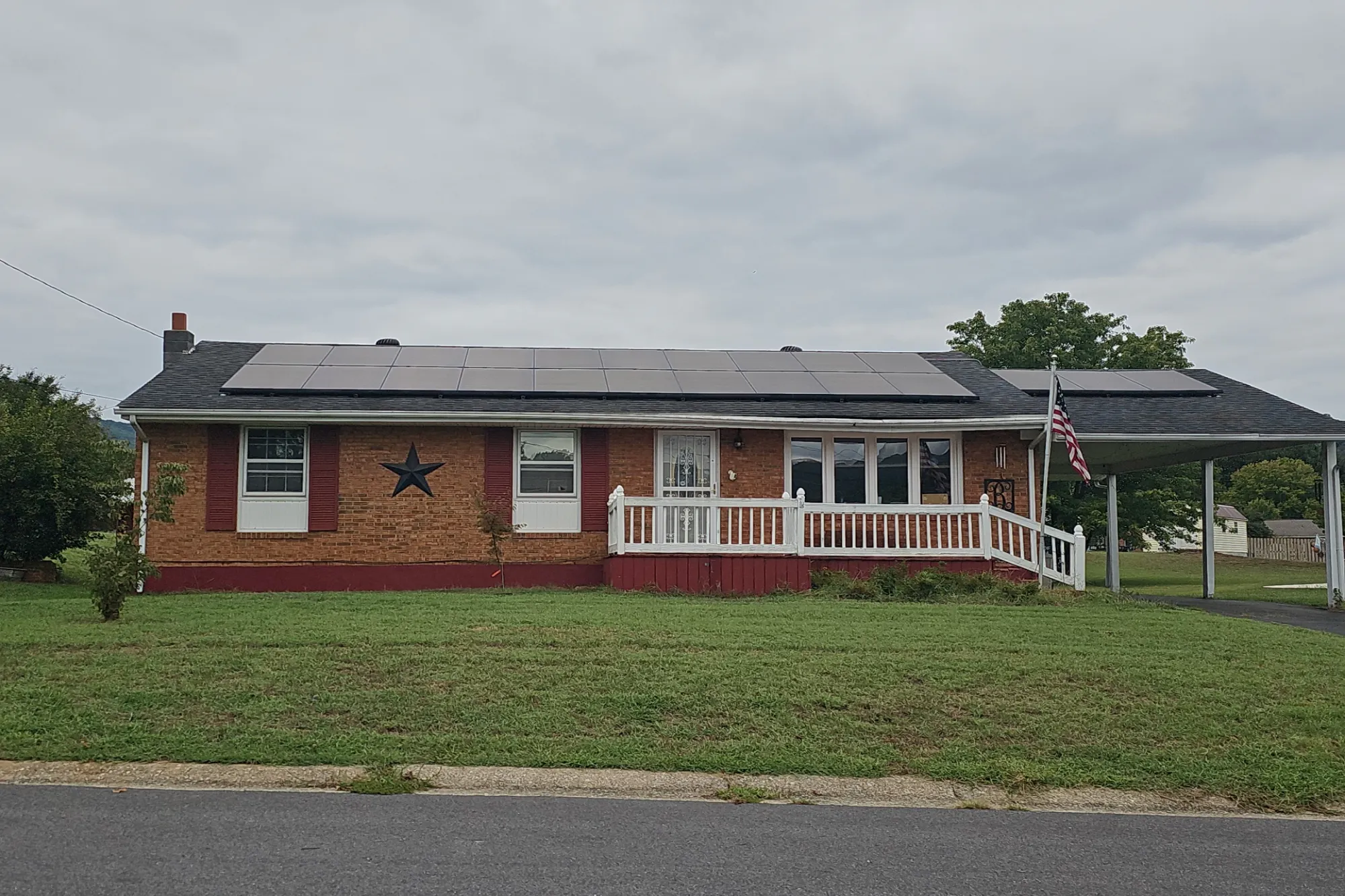 Macon St, Salem, VA 24153