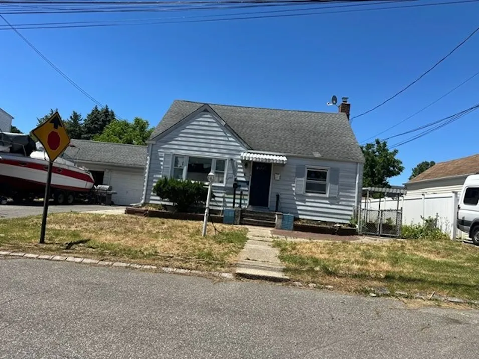 11 Stevens Pl Huntington Station, NY 11746, Suffolk County