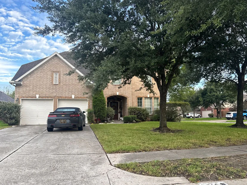 2715 Linden Park Lane