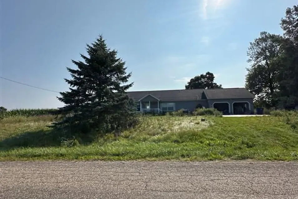 4691 Waldron Rd Hudson, MI 49247, Hillsdale County