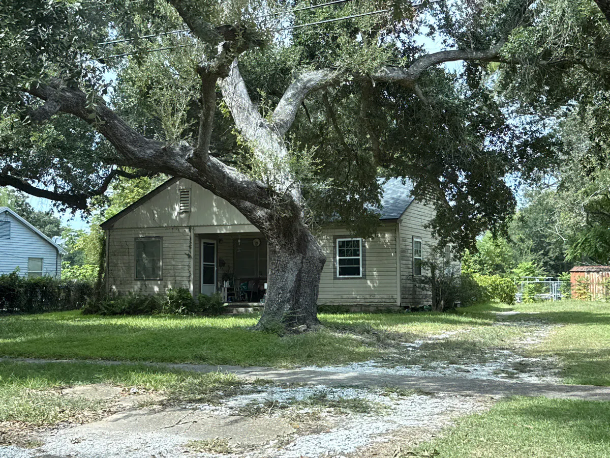 13th St, Lake Charles, LA 70601 #1