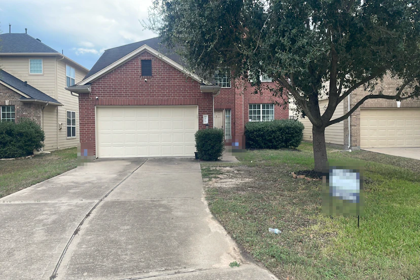 5814 Le Carpe Plantation Court