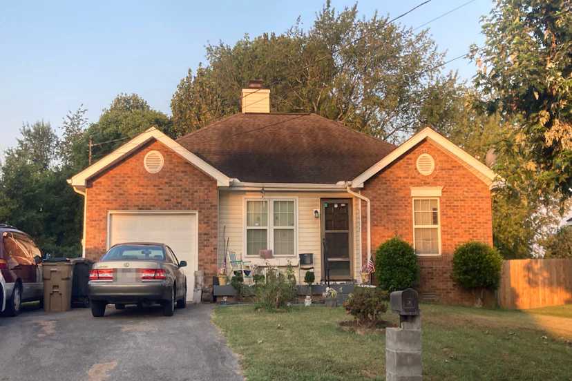 3637 Donna Kay Dr