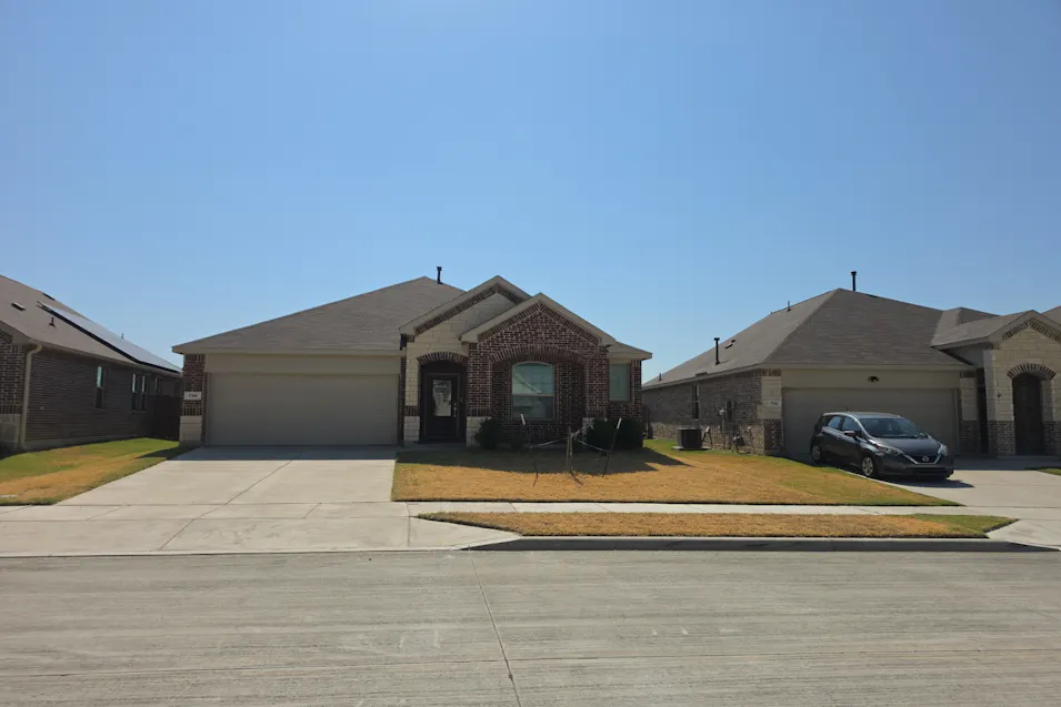 736 Pollyann Trail Fort Worth, TX 76052, Denton County